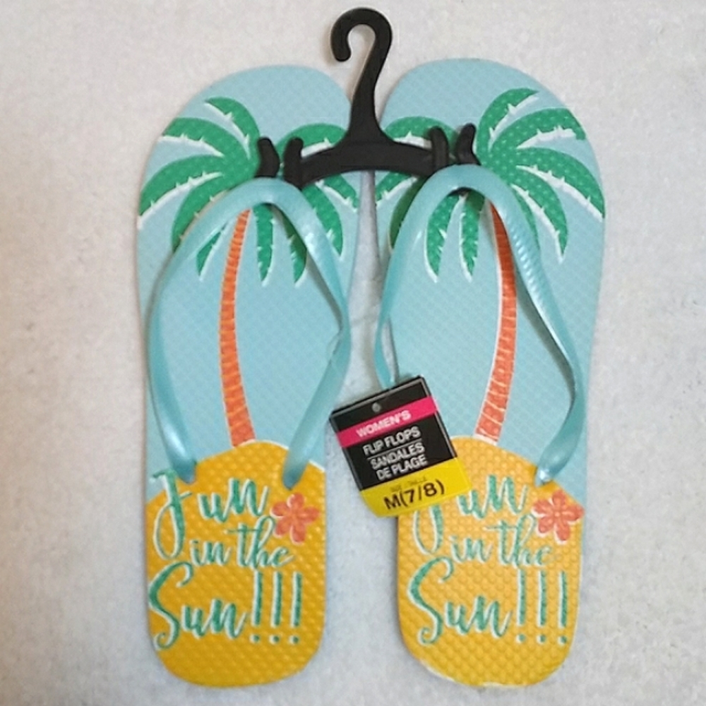 *5/$20* Fun In The Sun Palm Tree Flip Flop Sandals
